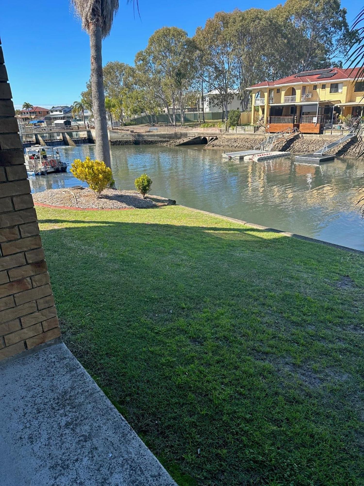 Bongaree Bribie Waterways Motel מראה חיצוני תמונה