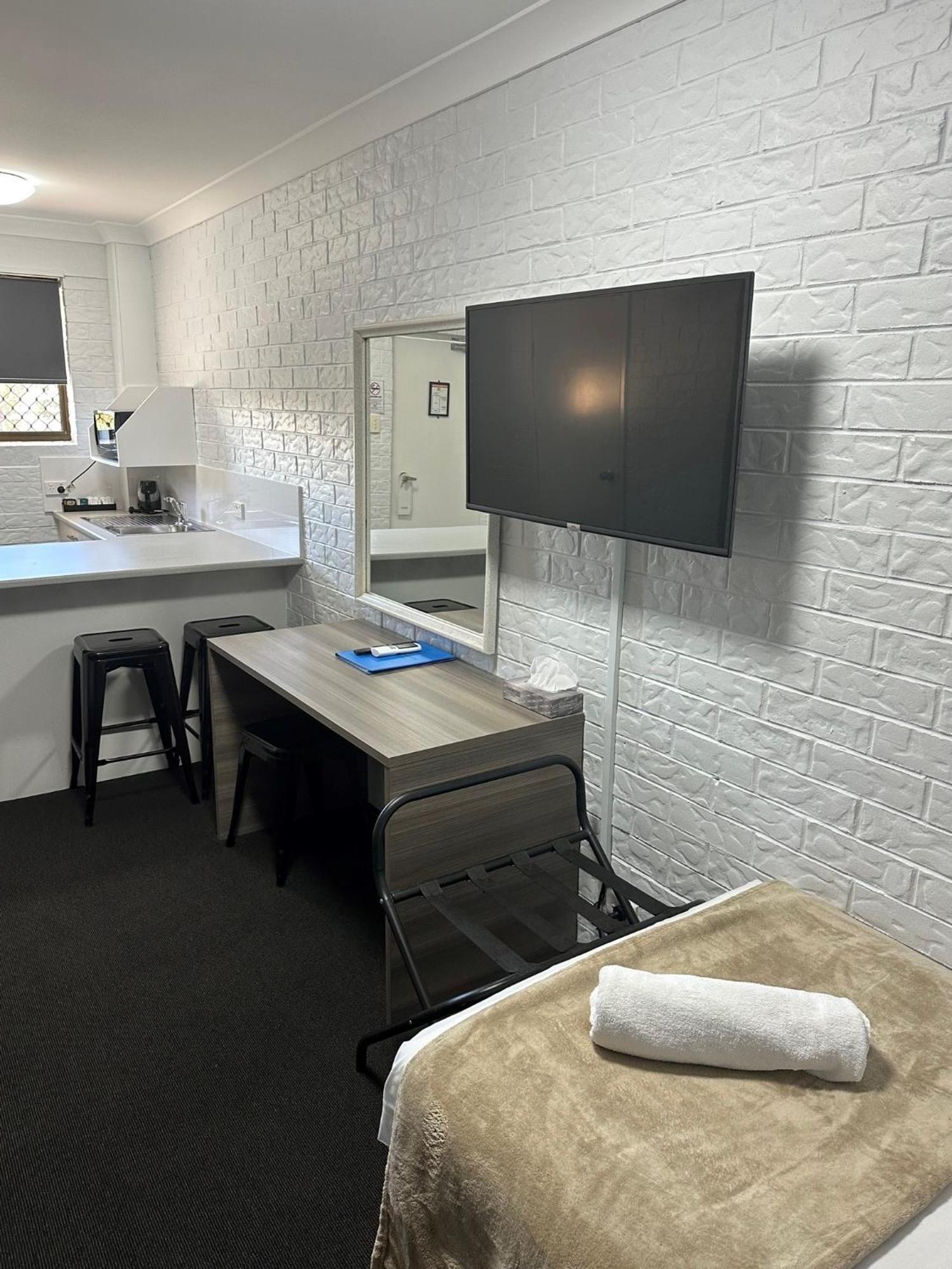 Bongaree Bribie Waterways Motel מראה חיצוני תמונה