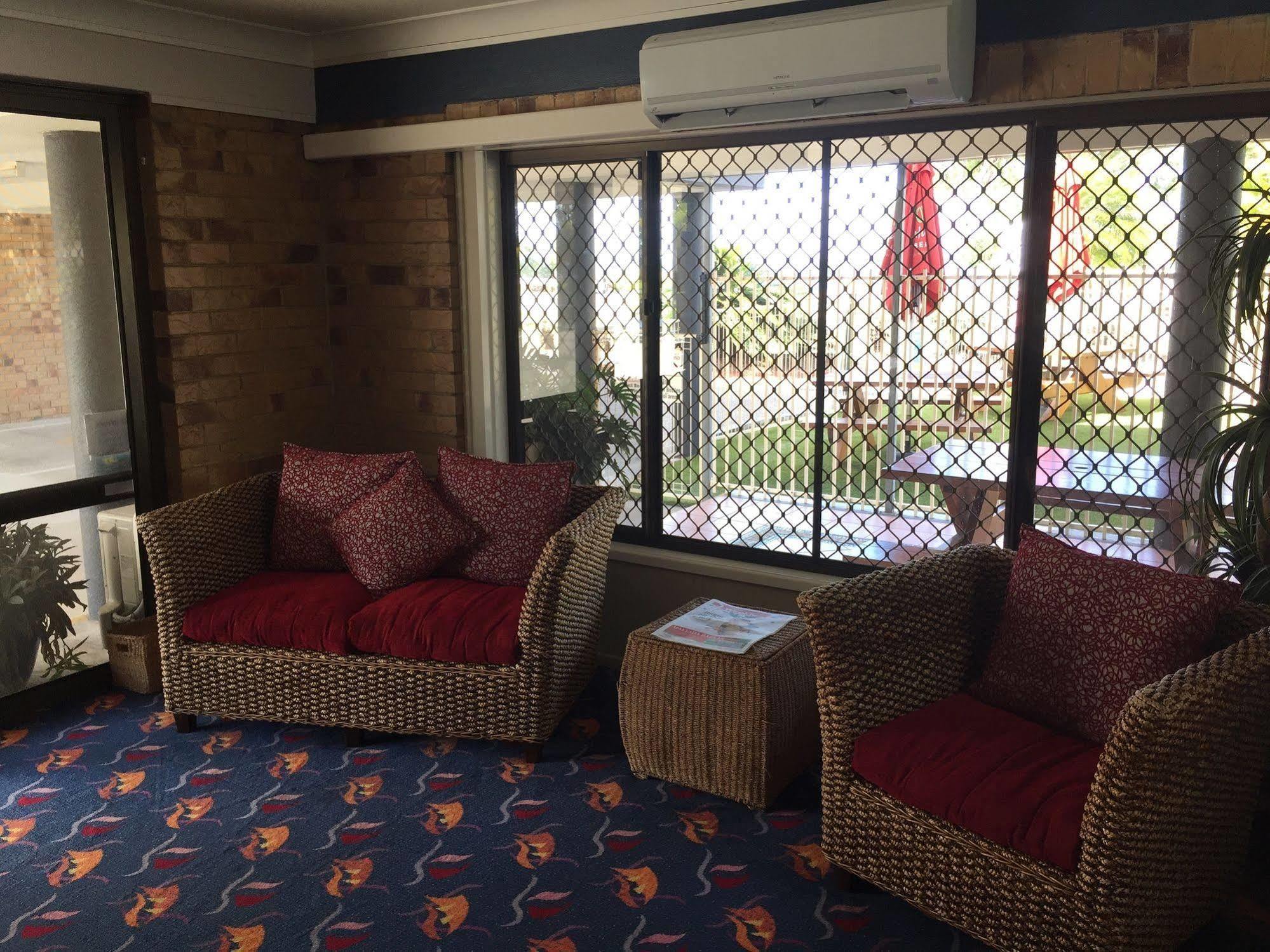 Bongaree Bribie Waterways Motel מראה חיצוני תמונה